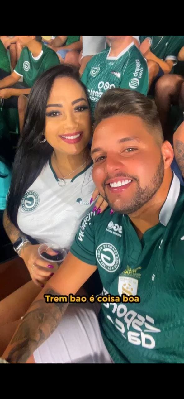 Casal Torcedores Vazou Esposa Tatuada e Rabuda Milf gostosa delícia caseiro amador vazados