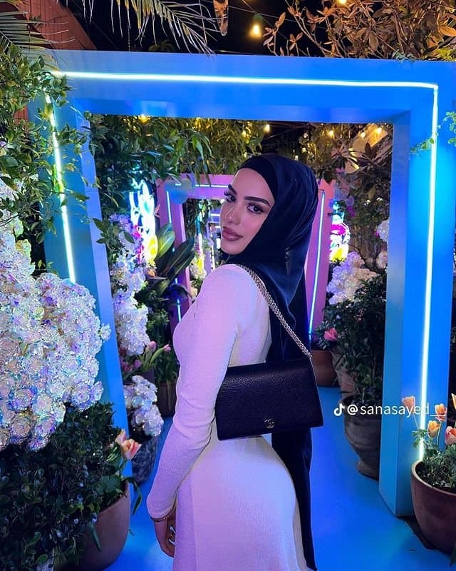 Click to view full size Random Stuff^^