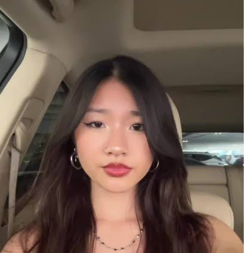 18 Year Old Asian Teen TikTok Slut. College Freshman Abg Got her sexy Ahegao face and nudes leaked