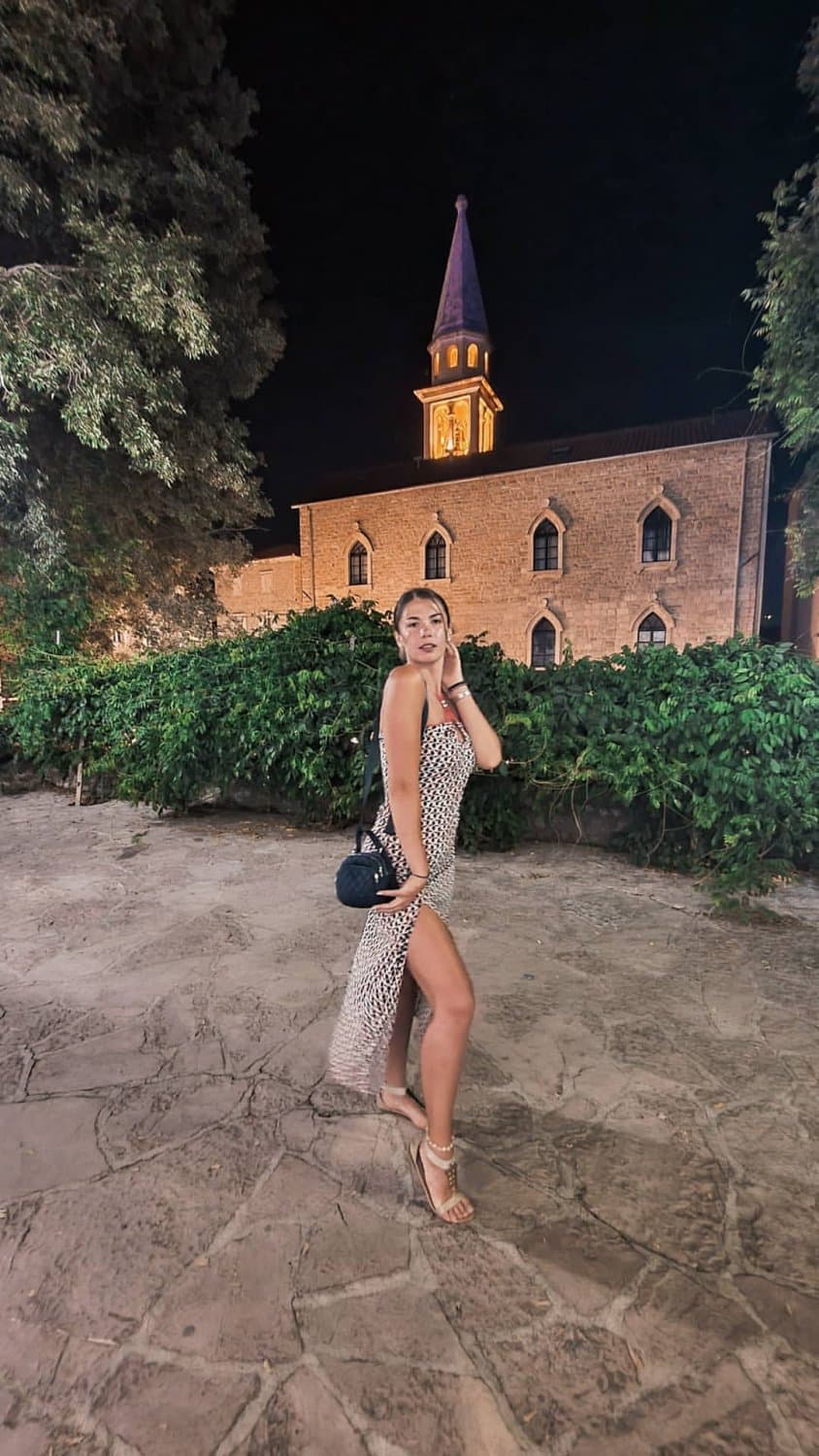 Hot white girlfriend