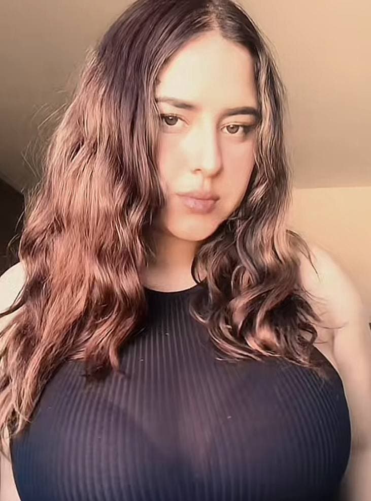 nzelhp xxx sin ropa porno chichona culona masturbar