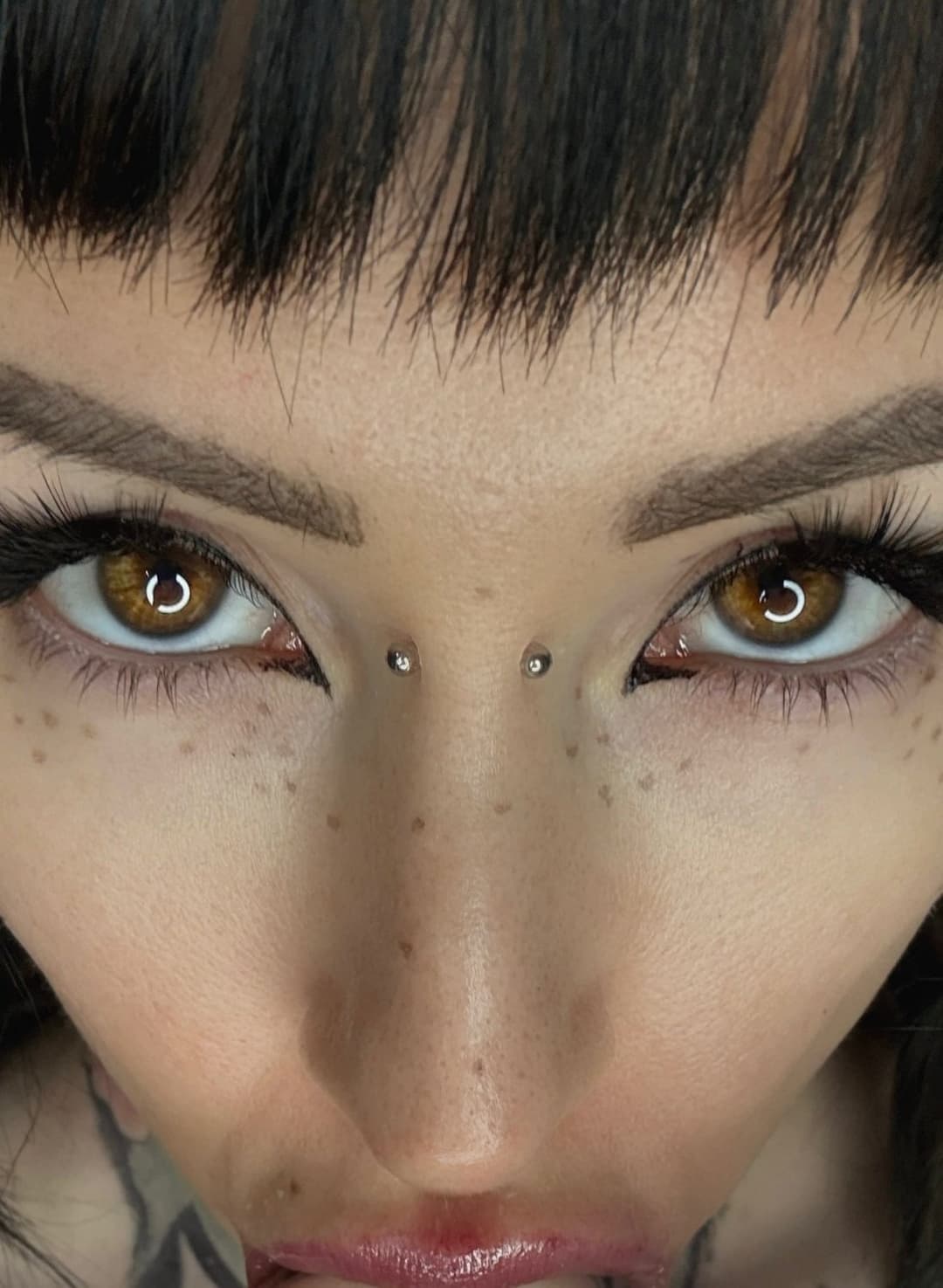 Come here slave, your Alpha Mistress wants a blowjob