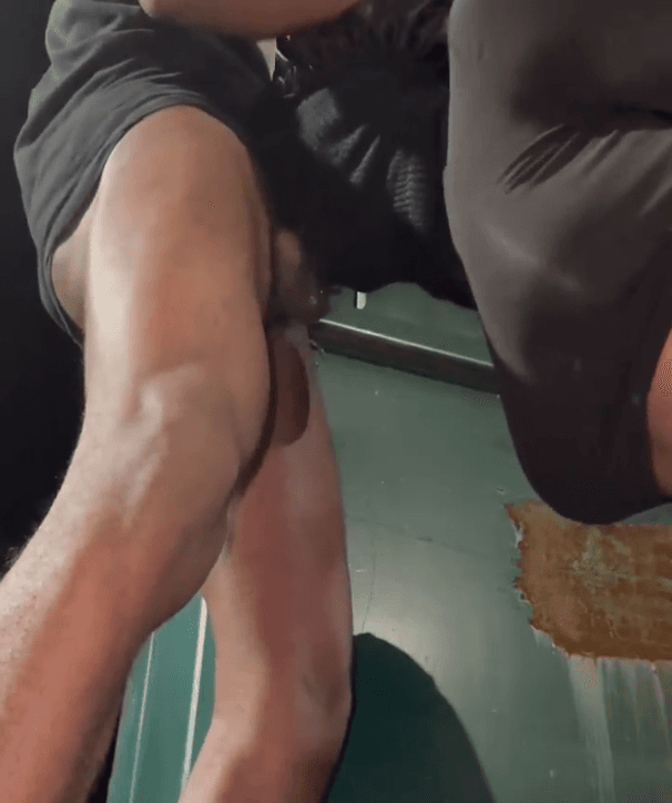 Sloppy Throat Outside