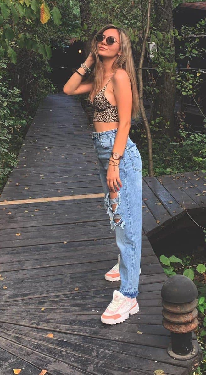 Click to view full size Roxy