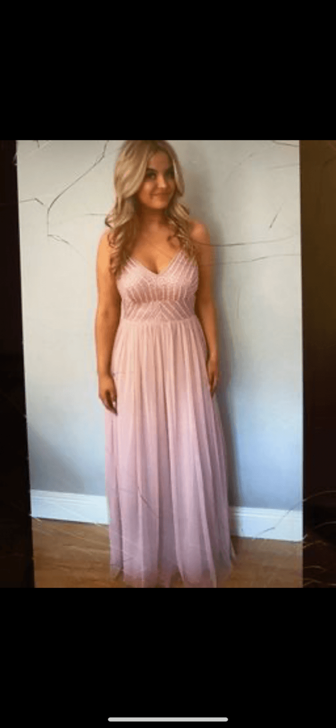 Click to view full size Snap slut Rose showing what a good fuck toy she can be