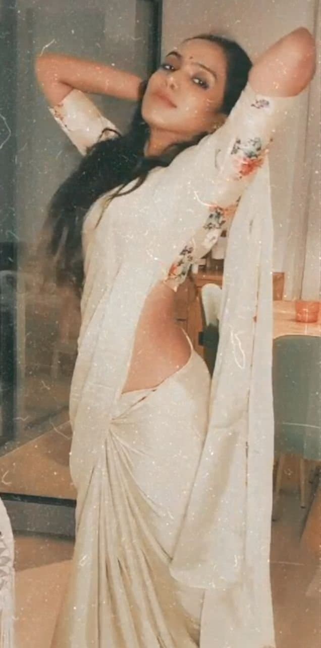 Leaked Desi NRI Mallu webslut from Switzerland!! DM for full leaked video if you know her name!!