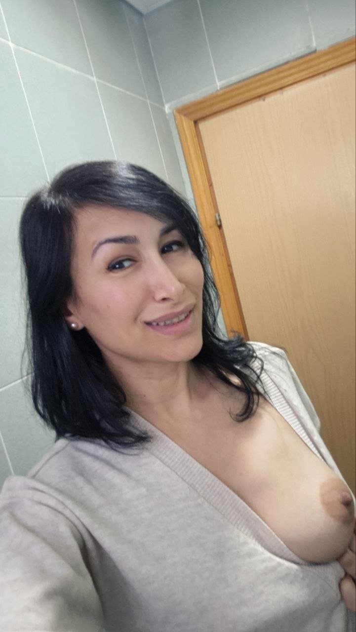 Yana Sunrise Sweet Slut Nude Model WIFE 36