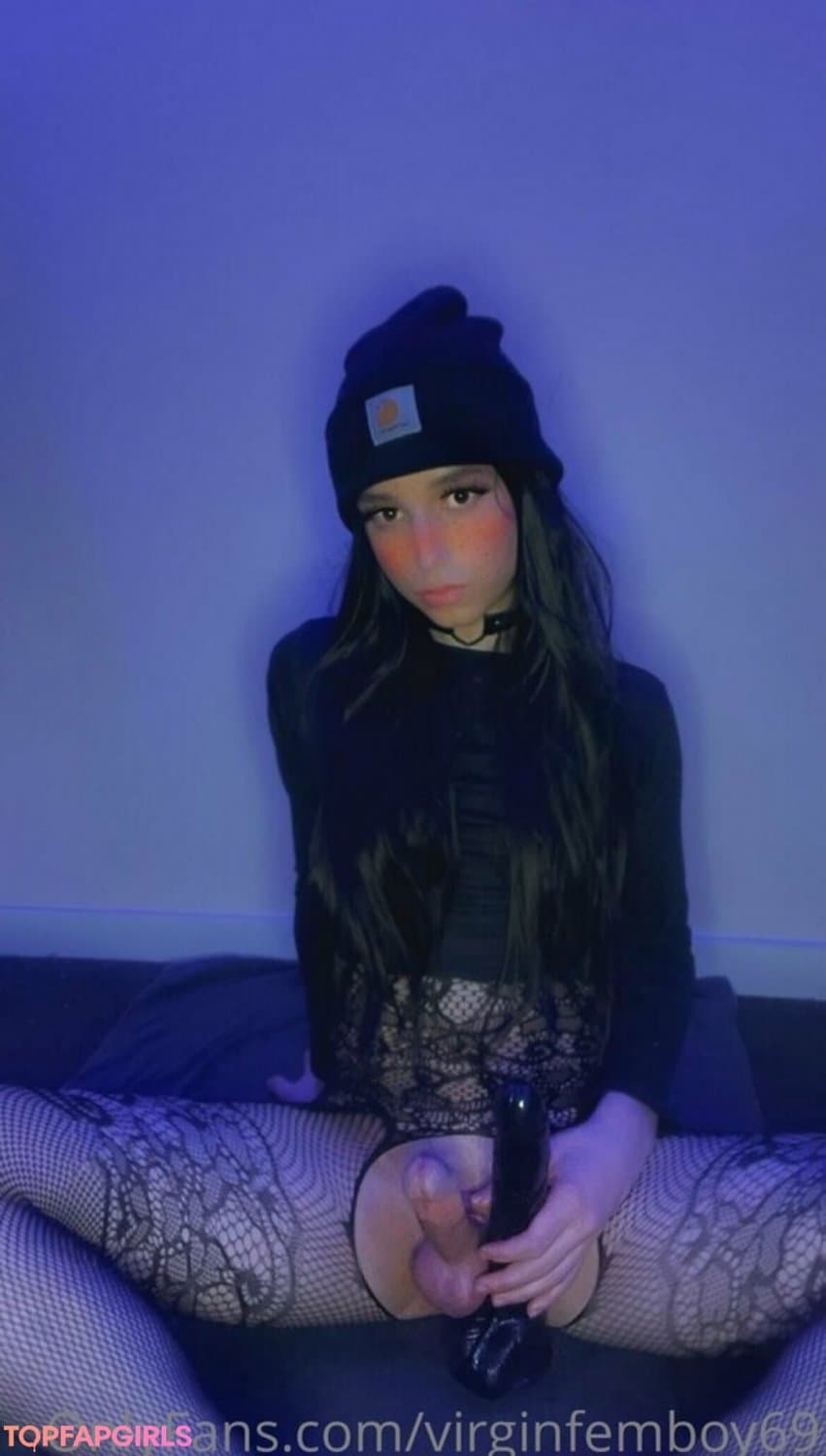 Virgin femboy