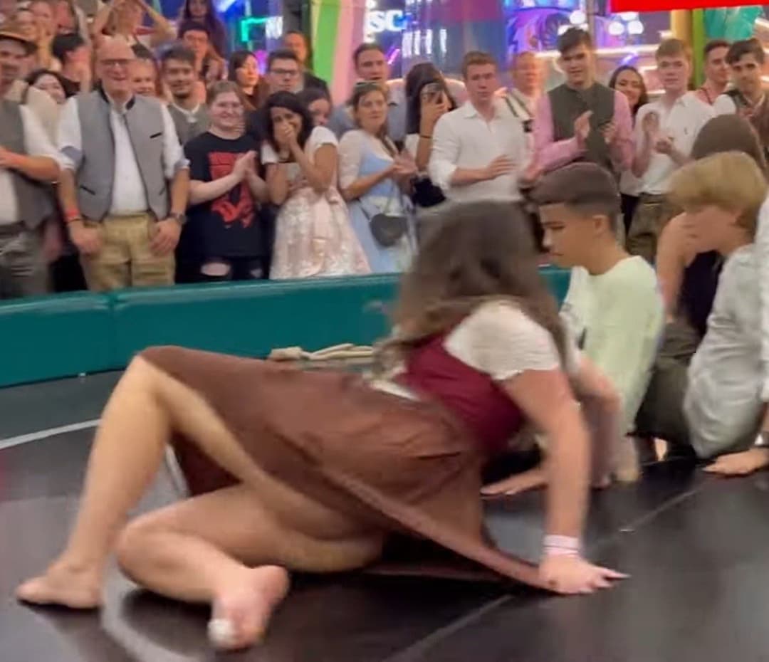 Click to view full size Devils Wheel Upskirts Pt. 2