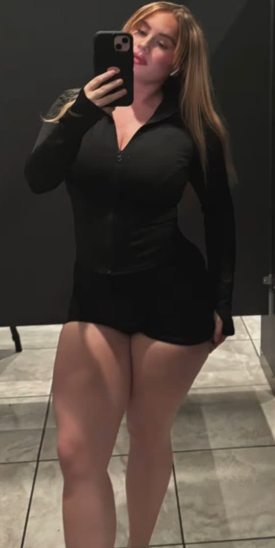 Hot girl orlaith Big boobs pretty face Nice legs