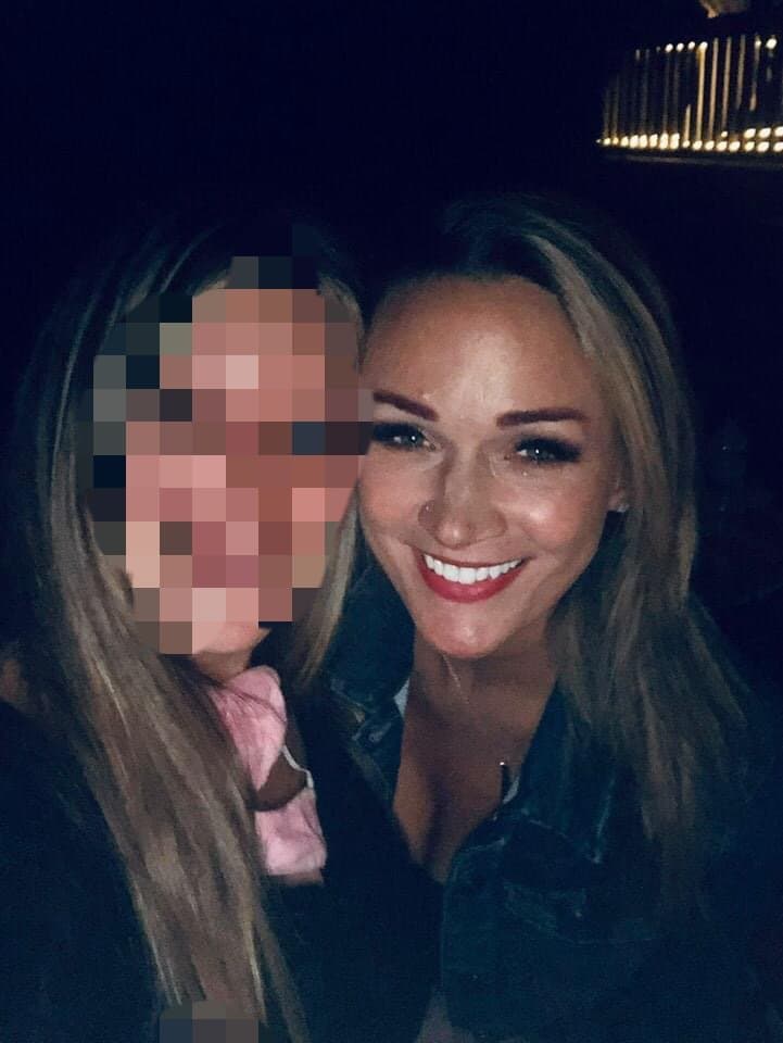 Barmaid probably thinks the internet forgot about her topless bouncy moment at Mardi Gras for G G W