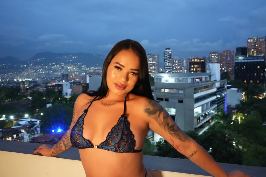 Yennifer Latina Porn Casting Couch