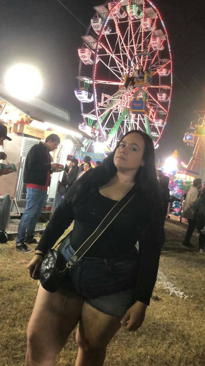 PEAR SHAPE THICK CURVY LATINA SSBBW BIG BOOTY ASS