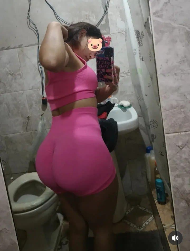 Lu Catalina de 19 años con un hermoso orto que te hara ponerla dura