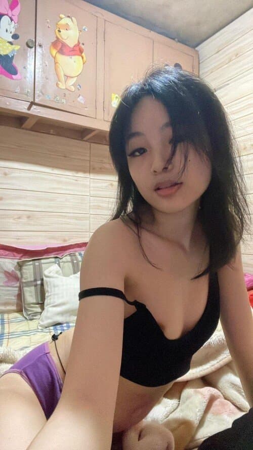 Very Tiny Asian Teen Abg slut gets her nudes leaked. Small tits are so cute! Ahegao Face