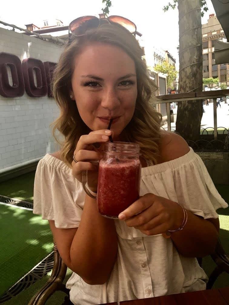 Sammi wants to show you what she’s got