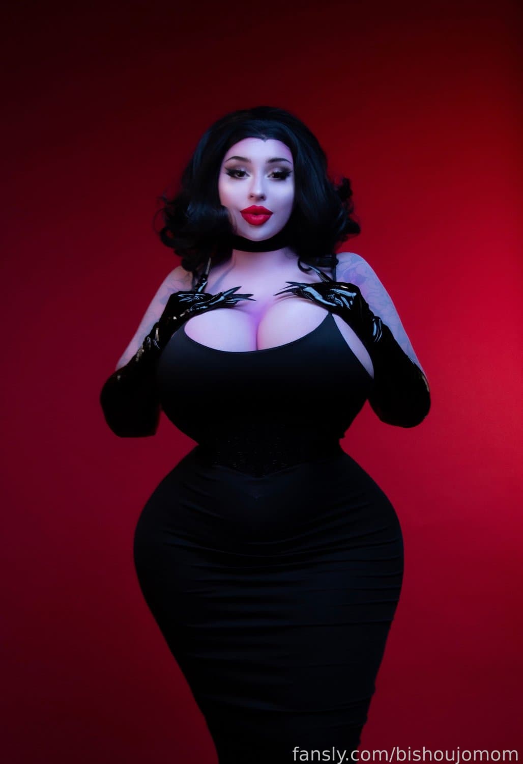 M.O. ɃƗSĦØᵾɈØMØM Collection Teaser 2/4?