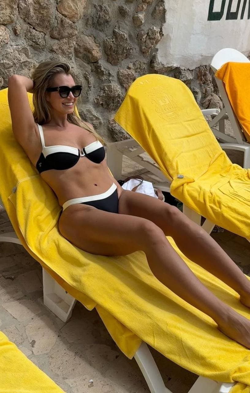 Canadian Mom or daughter?