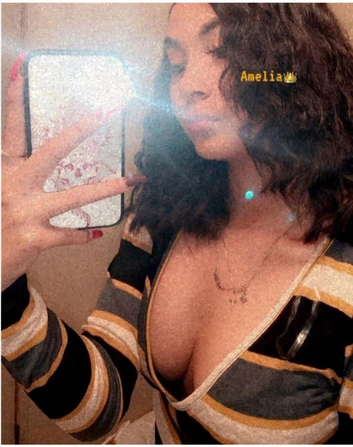 Social media: Kimora L Sheridan Amelia nunez they like dick vid swinging N they send nudes also