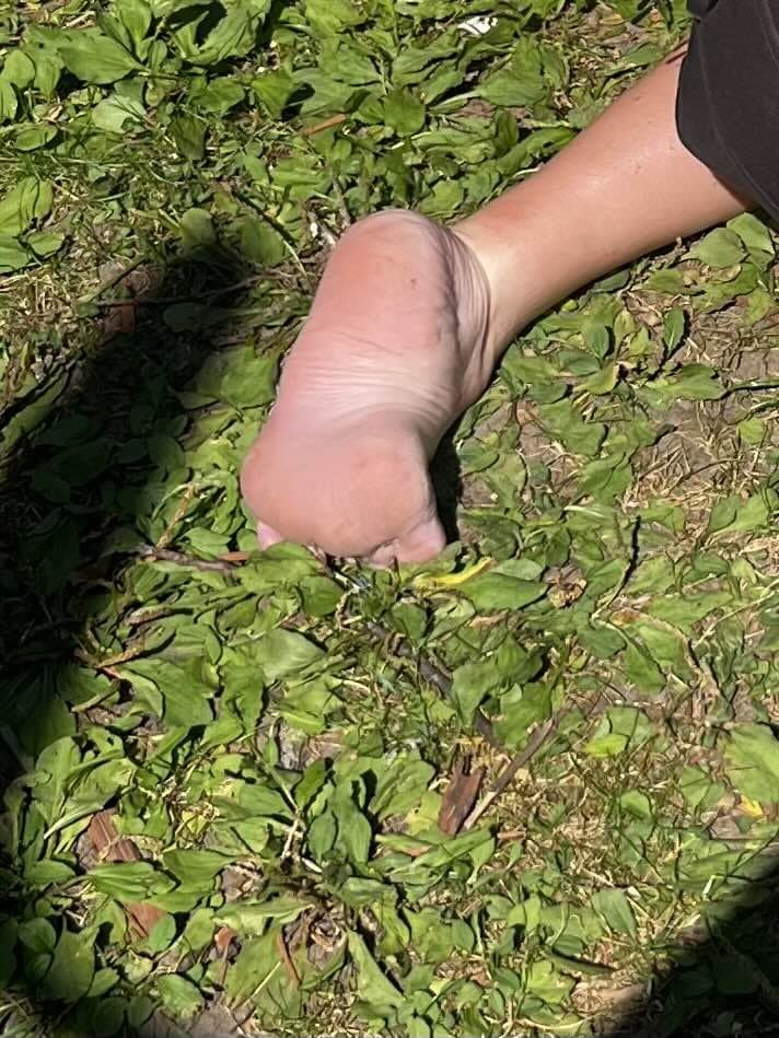 Click to view full size Step-moms archy feet