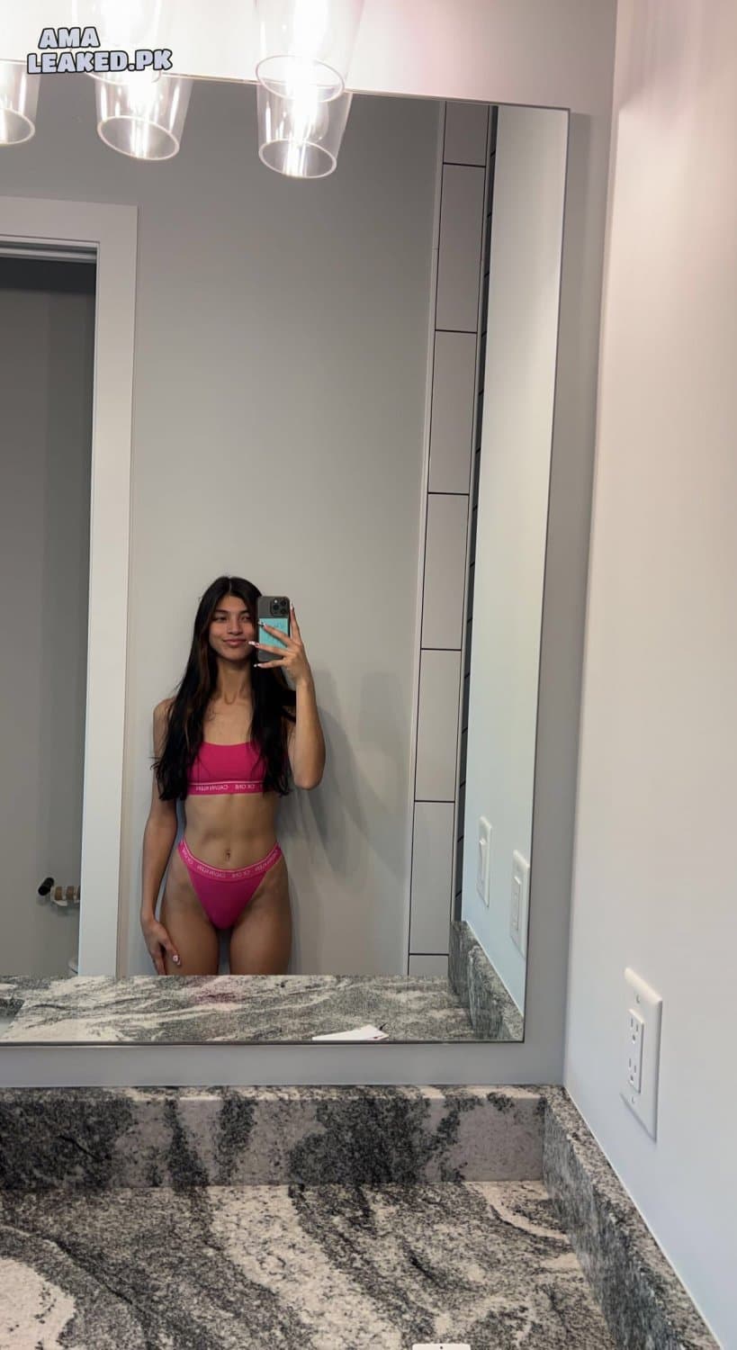 Kenzie Hayes Leaks Part 1