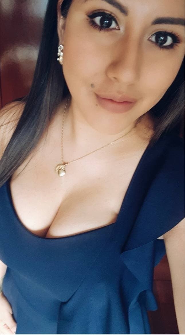 Karol puta tetona ninfómana