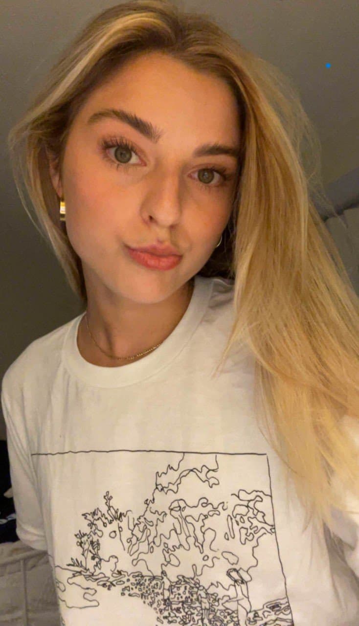 Her boyfriend was considered the luckiest guy on college ?