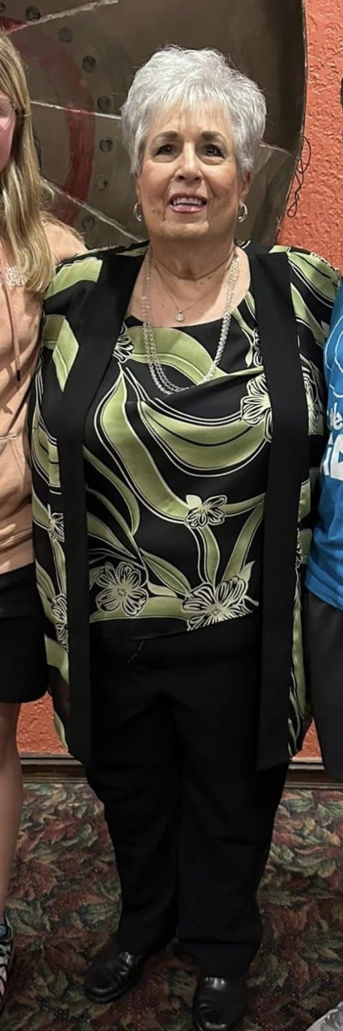 Big Booty White Granny Loves Bending Over For Black Dicks