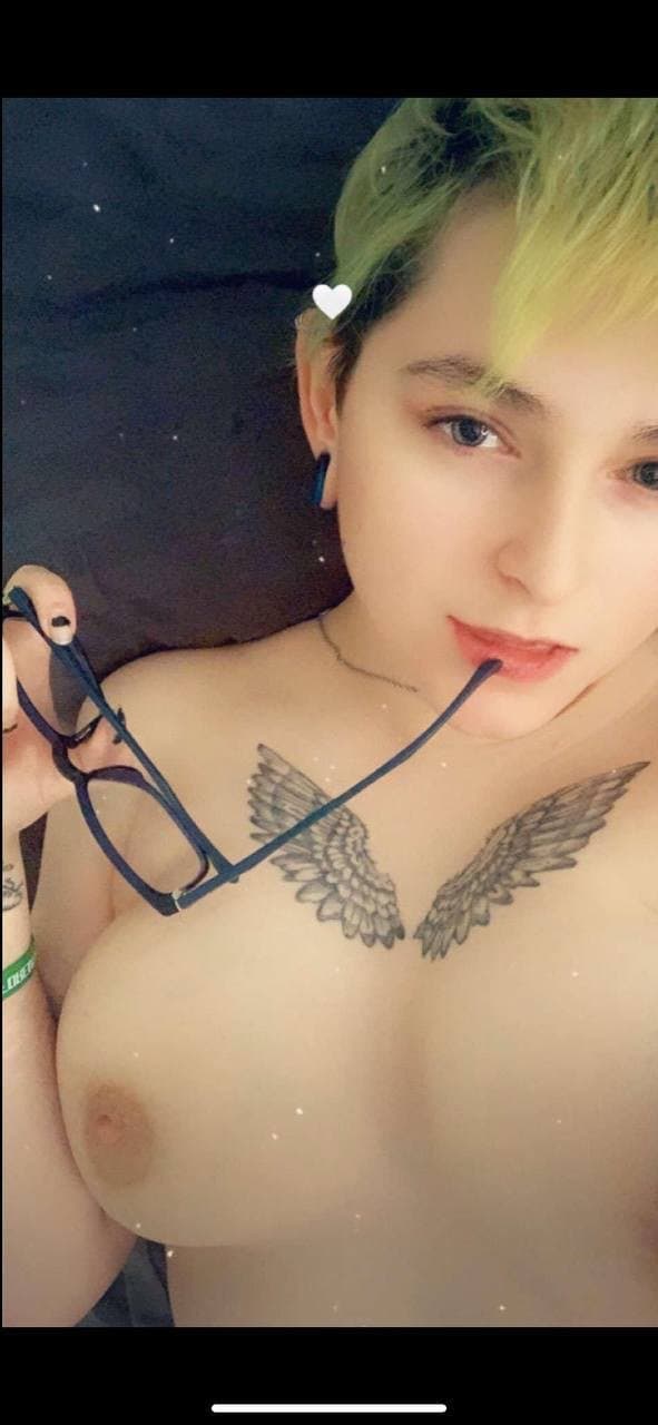 Who wants to ruin this whore with me?