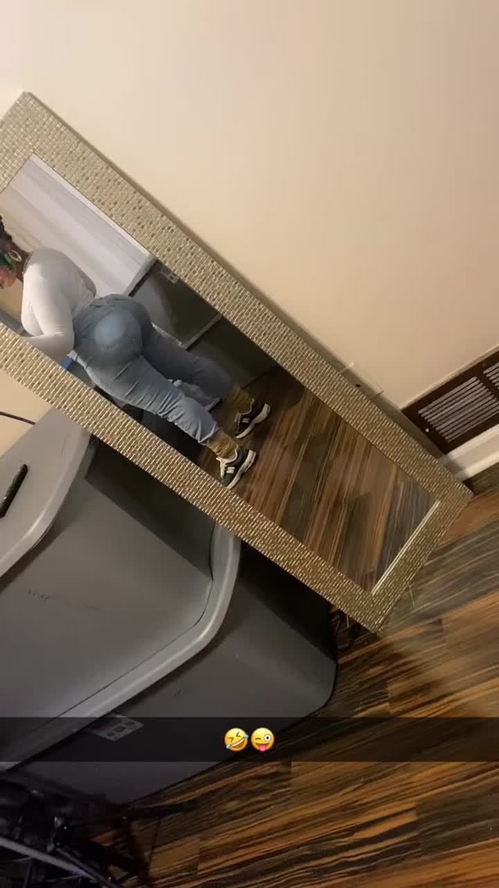 Big Phat Lightskin Donkey Booty