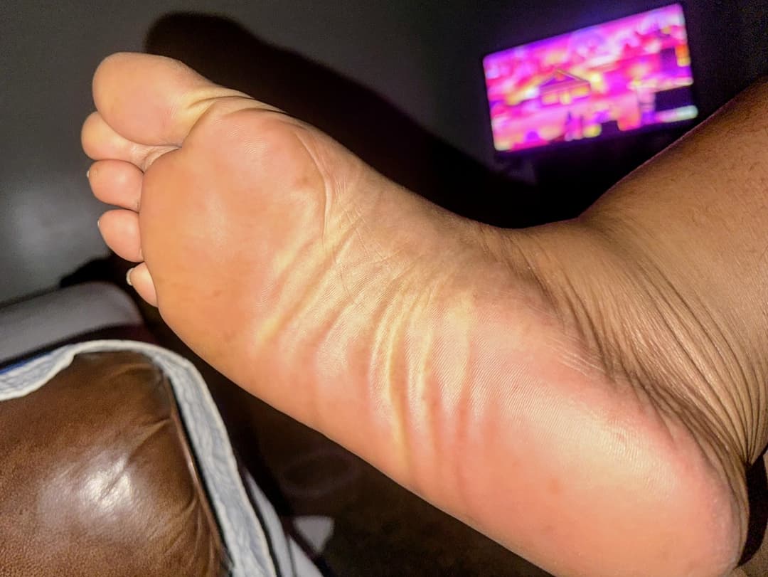 Ebony BBW Goddess Giantess Foot Domination – Submissive Worships Her Massive Soles & Toes (BDSM Foot