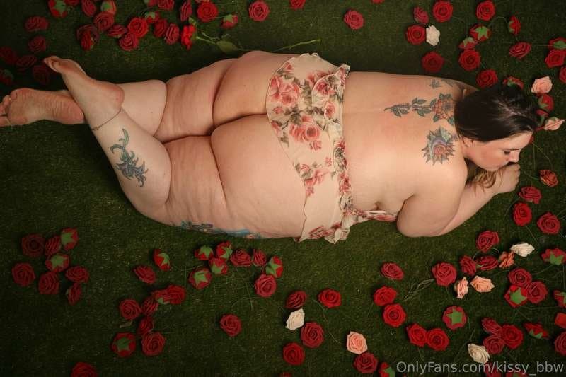 M3Ga Bbw PaWg Bo0tY !!! Kr1$$Y !!