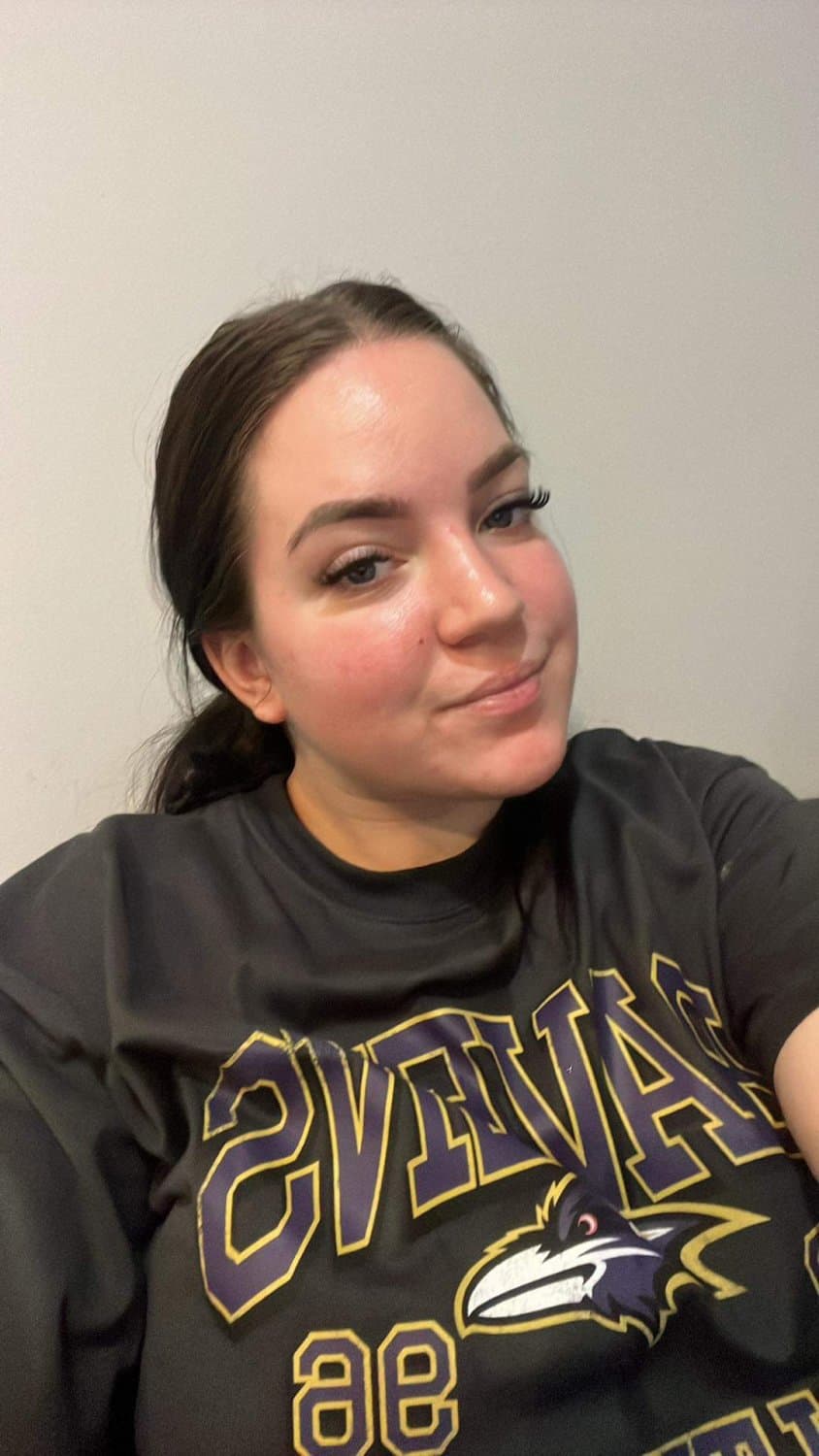 Pregnant cheating Hungarian wife Sophie showing off her saggy udders