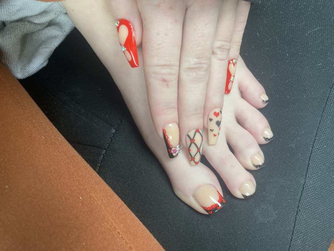 Put those little pretty feet in the air spread them legs and let let me pound that pussy