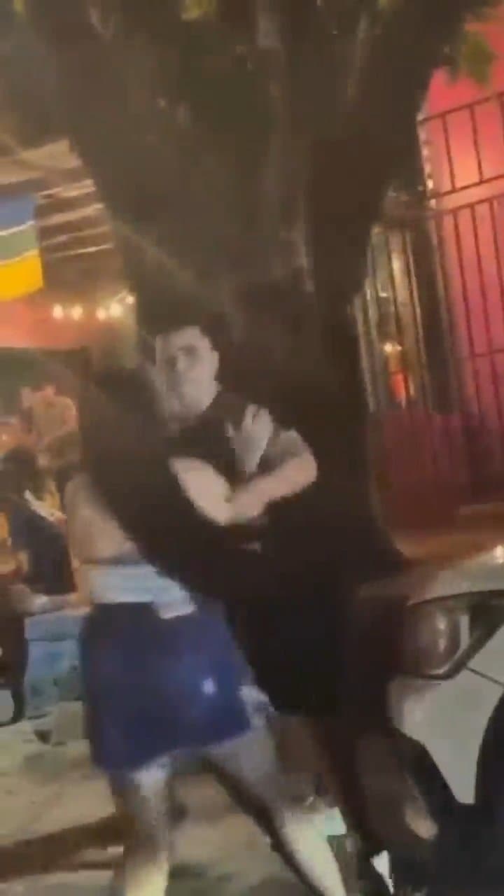 Lei Maria da penha com vontade de ser a vítima! Só que não... VAGABUNDA