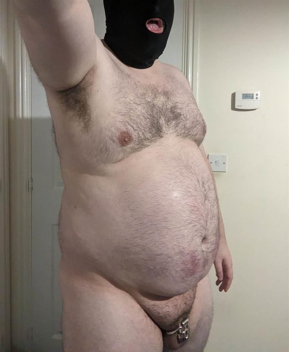 Caged Fuckpig Exposure