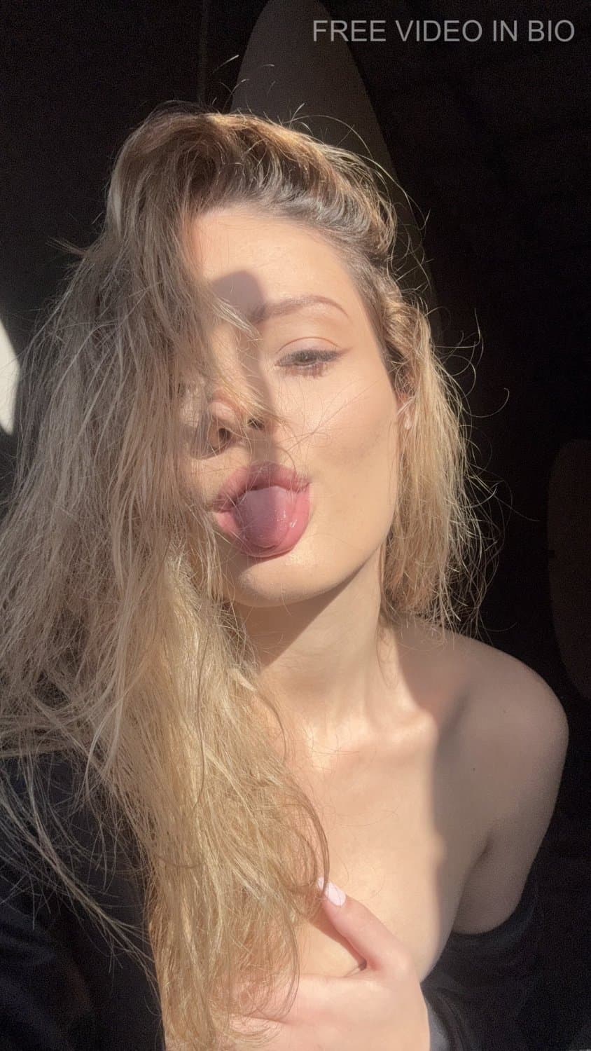 Busty Amateur College teen Blonde Perky tits Solo Nude