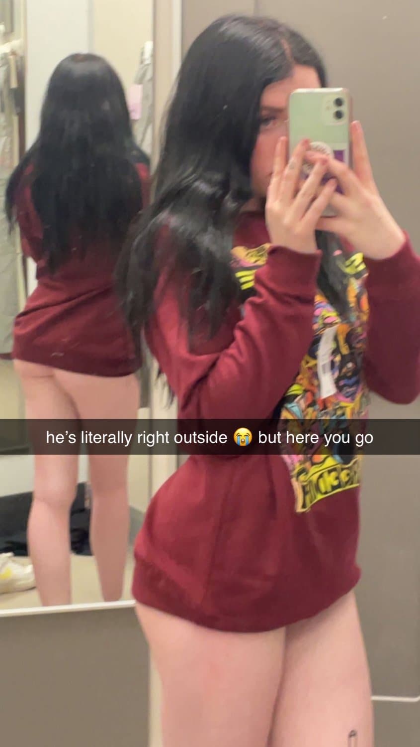 Click to view full size sexy pawg bitch cheating on her boyfriend