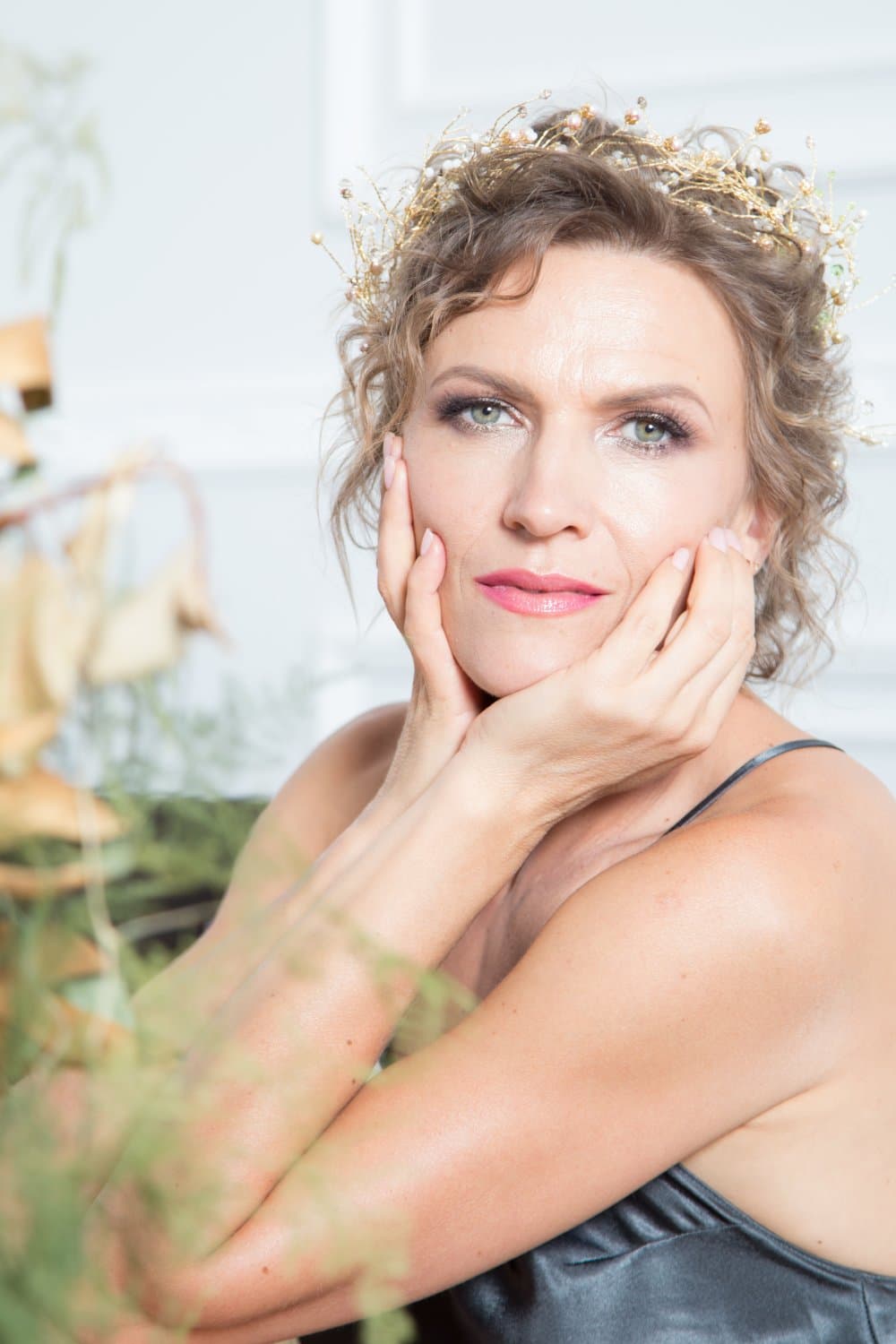 Irina Public and Outdoor Dogging Slut Wife 3