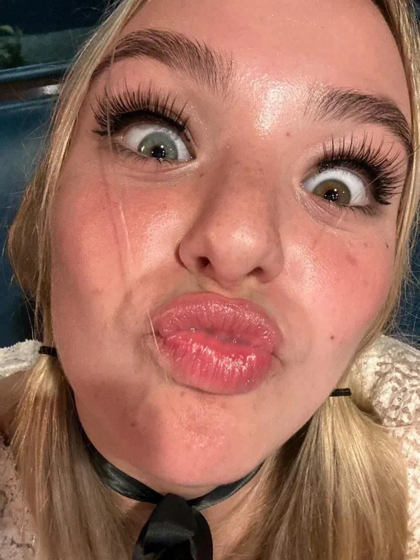 Meu álbum de duckfaces é pornfaces para vocês