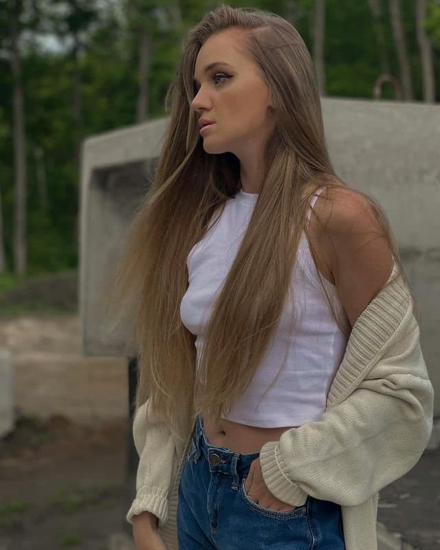 Russian Sexy Blond Barkun Alina