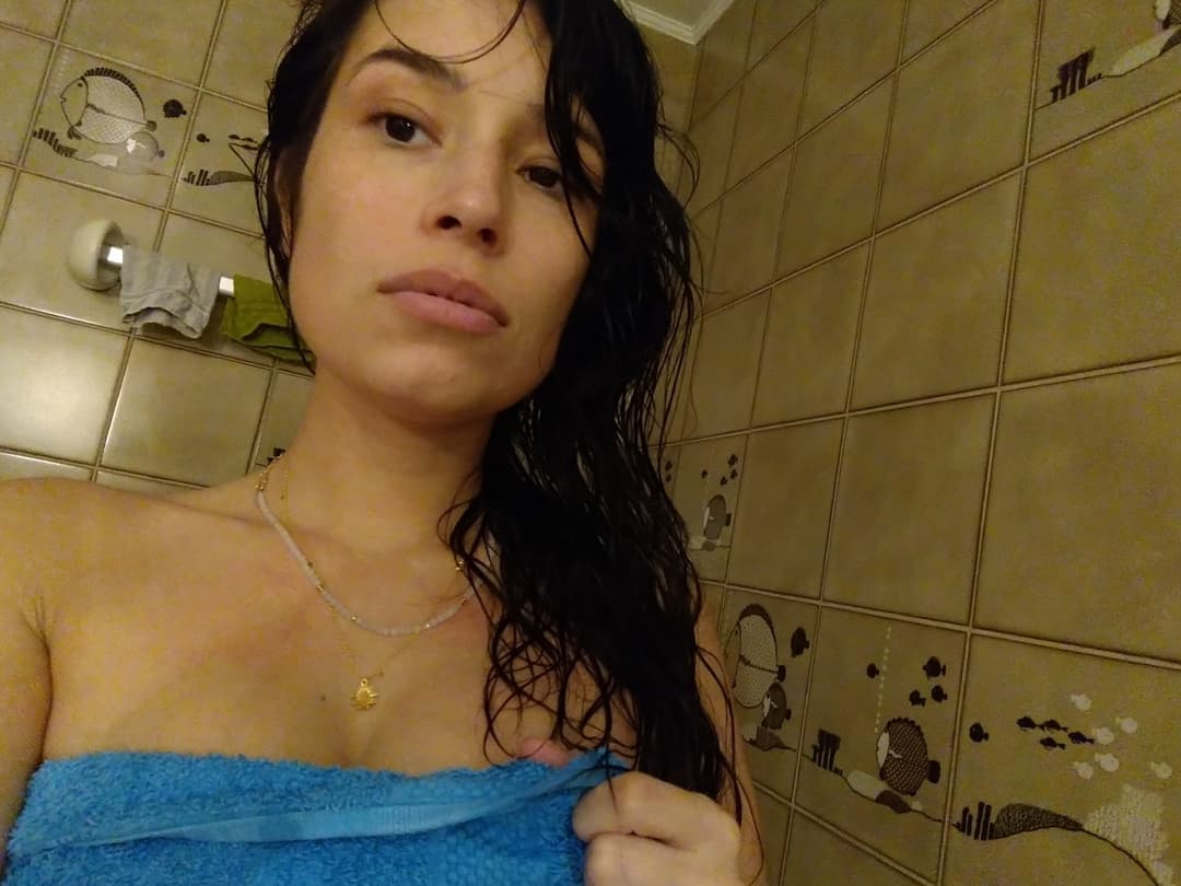 Dutch latina BBC WebWhore shows tight body - Name Anyone??