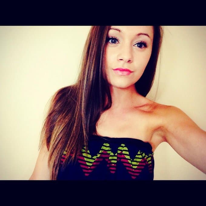 I fuck my sexy slut girlfriend Everytime I snort a line off her sexy ass little drug slut