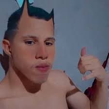 Mulher corno Vitória Putinha: Tenho provas da Vitória sendo desleal