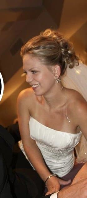 Tara & Alicia strip out of their bikinis & make out for G G W