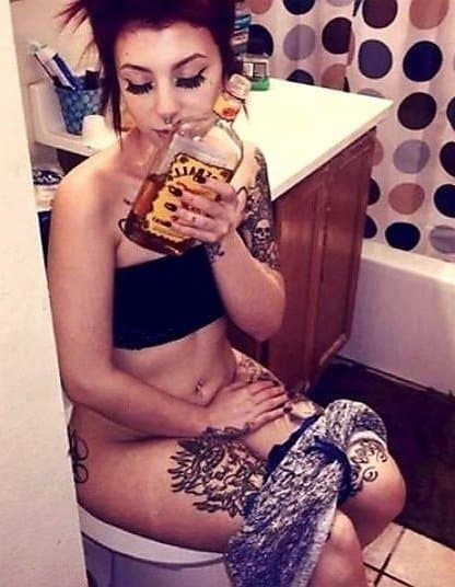 Pissing girls ❤️❤️