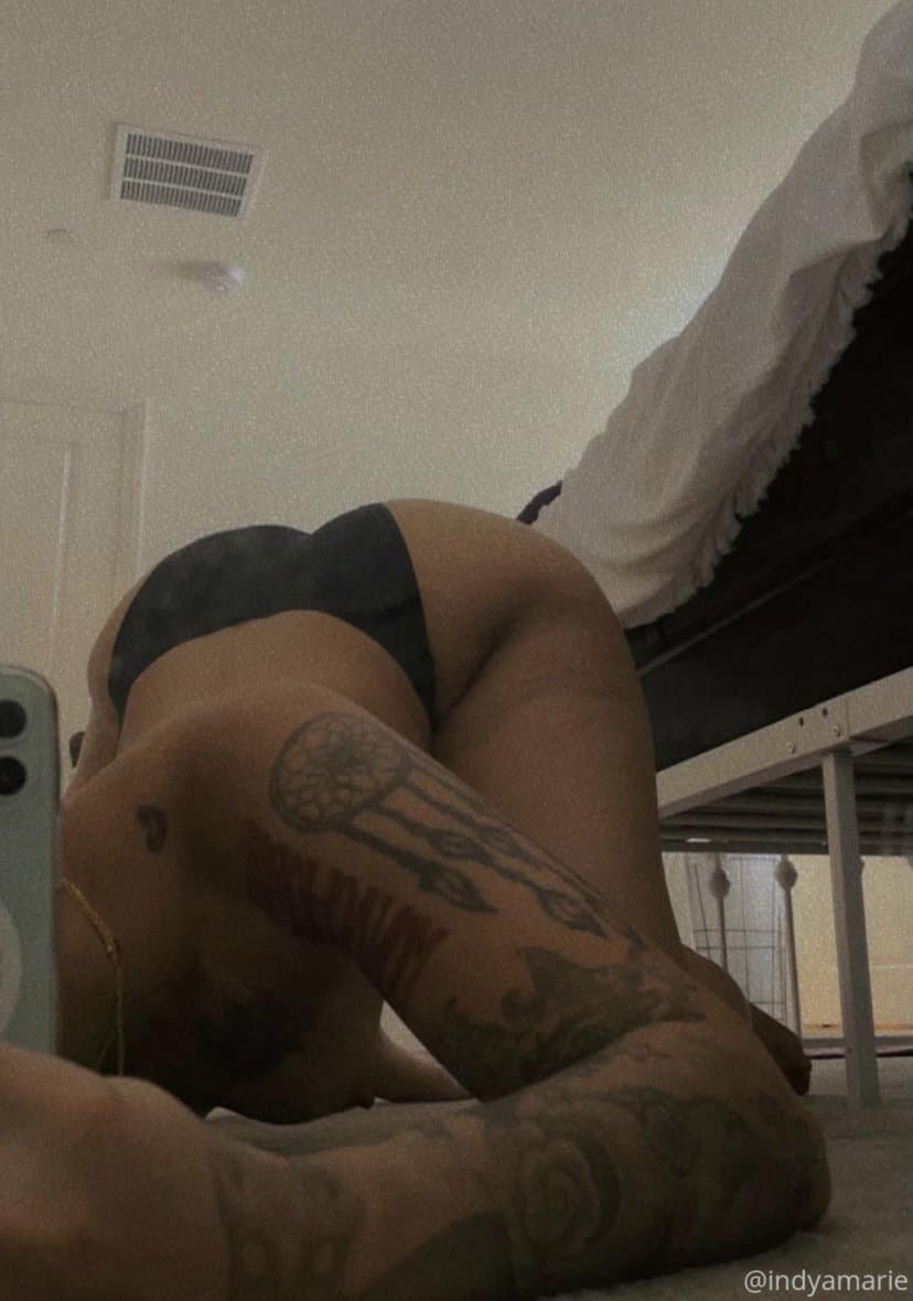 I love xIndyaMarie so much ? I would love to have her!