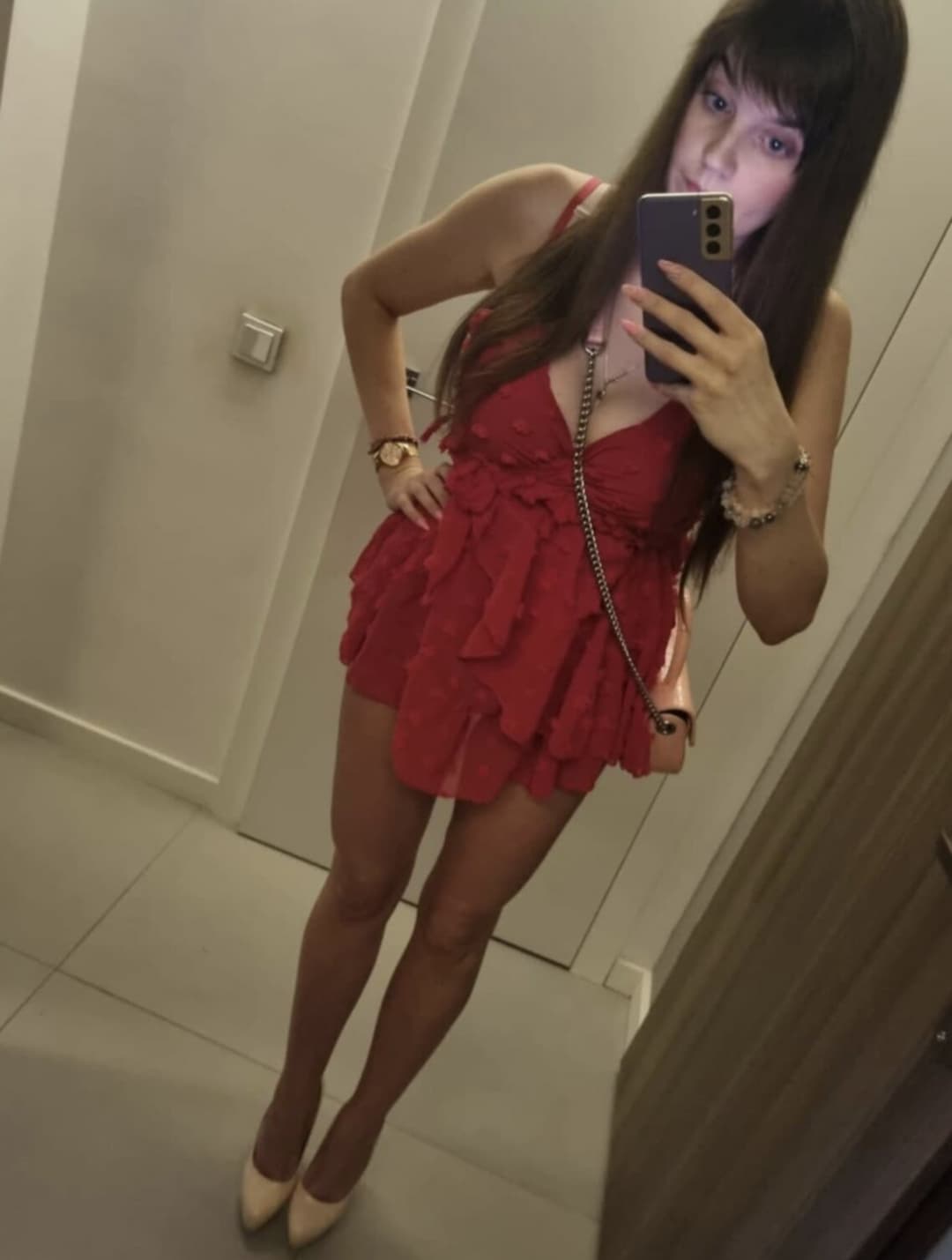 Click to view full size Gorgeous Wife