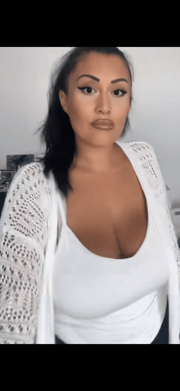 Would you fuck one of these Milfs? (Non-Nude)