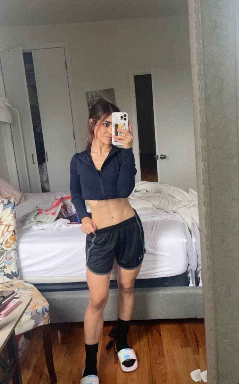 ALANA FLORES PACK COMPLETO XXX C8LO Y T3TA2 CUERPO PERFECTO DESCARGUENLO